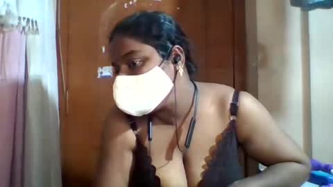 Snapshot of harika69 chatting on 5, 4, 2026 harika69 online show from 5, 4, 2026