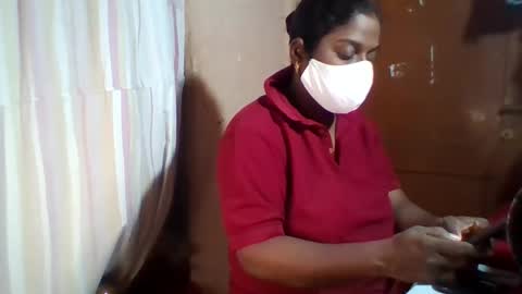 Snapshot of harika69 chatting on 20, 5, 2026 harika69 online show from 20, 5, 2026
