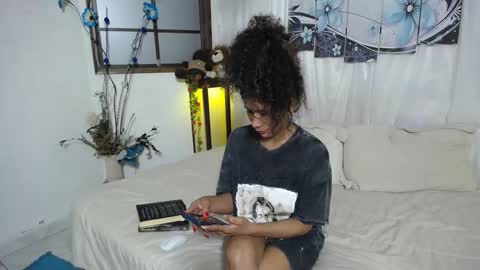 harley_quinns1 online show from 14, 12, 2024