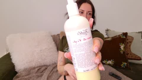 Snapshot of harlowblake___ chatting on 19, 1, 2025 HARLOW BLAKE online show from 19, 1, 2025