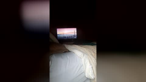 Snapshot of harluckjames3 chatting on 16, 7, 2026 Thickcutcock online show from 16, 7, 2026