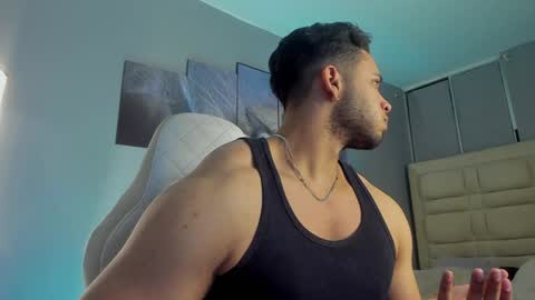 Harry Zandes online show from 3, 12, 2024