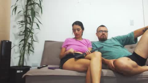 Snapshot of harrycum4you chatting on 9, 4, 2026 hannaandharri online show from 9, 4, 2026