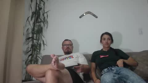 Snapshot of harrycum4you chatting on 23, 4, 2026 hannaandharri online show from 23, 4, 2026