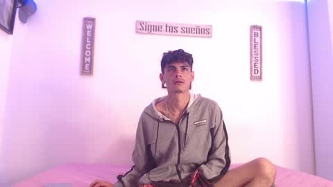 Snapshot of harrythomson1 chatting on 19, 12, 2024 harry thomson online show from 19, 12, 2024