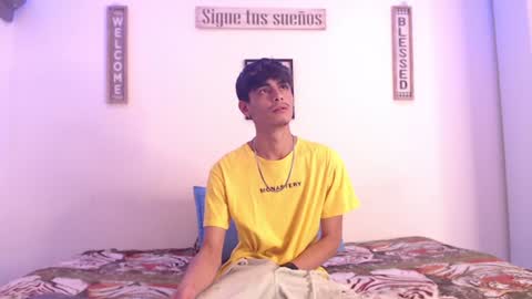 Snapshot of harrythomson1 chatting on 18, 1, 2025 harry thomson online show from 18, 1, 2025