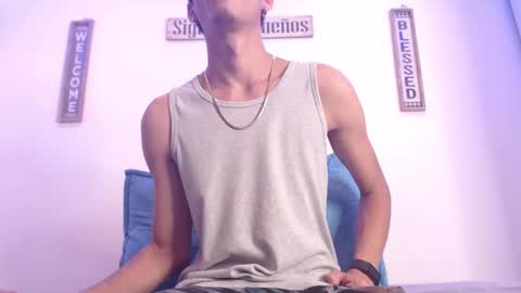 Snapshot of harrythomson1 chatting on 24, 2, 2025 harry thomson online show from 24, 2, 2025