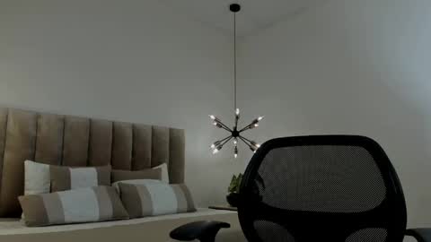 Snapshot of harryy_joness chatting on 27, 2, 2025 Harry Jones online show from 27, 2, 2025