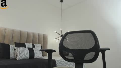 Snapshot of harryy_joness chatting on 4, 3, 2025 Harry Jones online show from 4, 3, 2025