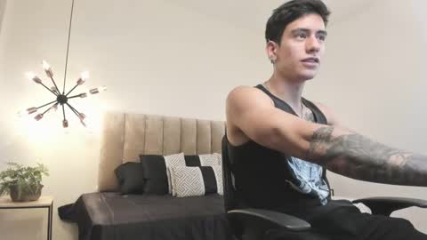 Snapshot of harryy_joness chatting on 8, 3, 2025 Harry Jones online show from 8, 3, 2025