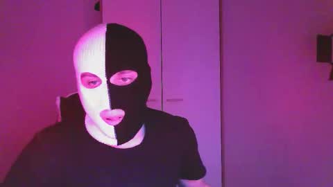 Snapshot of harvey6dent6 chatting on 27, 3, 2026 Two-Face online show from 27, 3, 2026