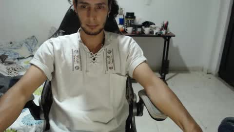 Snapshot of hasani_savala chatting on 16, 9, 2025 Hasani online show from 16, 9, 2025