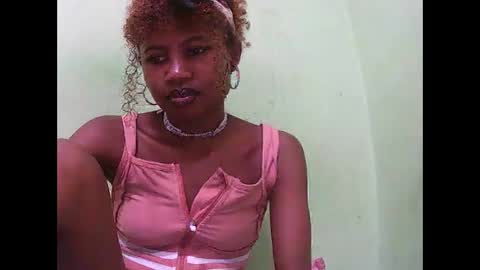 Snapshot of hasleyinah chatting on 6, 5, 2026 hasleyinah online show from 6, 5, 2026