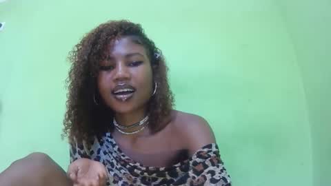 Snapshot of hasleyinah chatting on 11, 5, 2026 hasleyinah online show from 11, 5, 2026