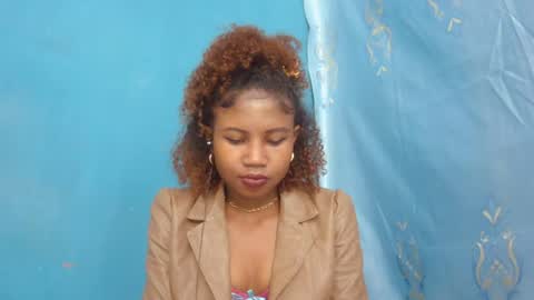 Snapshot of hasleyinah chatting on 12, 6, 2026 hasleyinah online show from 12, 6, 2026