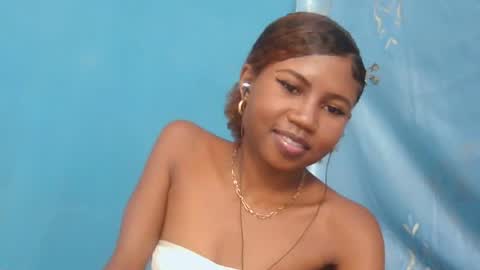 Snapshot of hasleyinah chatting on 13, 6, 2026 hasleyinah online show from 13, 6, 2026
