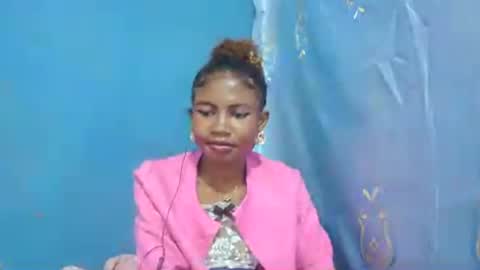 Snapshot of hasleyinah chatting on 2, 7, 2026 hasleyinah online show from 2, 7, 2026