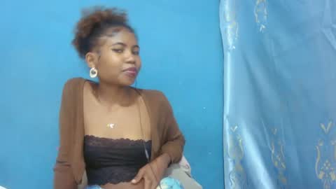 Snapshot of hasleyinah chatting on 17, 7, 2026 hasleyinah online show from 17, 7, 2026