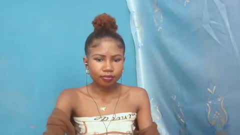 Snapshot of hasleyinah chatting on 23, 7, 2026 hasleyinah online show from 23, 7, 2026