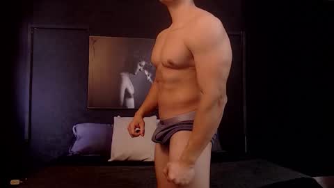 Snapshot of hat_guy01 chatting on 25, 2, 2026 hat_guy01 online show from 25, 2, 2026