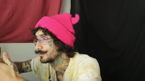 Snapshot of hatsumotokyoto chatting on 1, 2, 2025 More content   2   online show from 1, 2, 2025