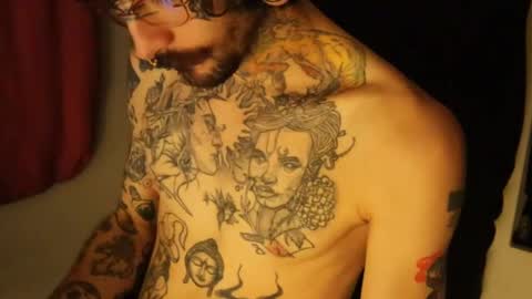 Snapshot of hatsumotokyoto chatting on 9, 2, 2025 More content   2   online show from 9, 2, 2025