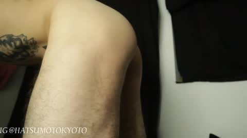 Snapshot of hatsumotokyoto chatting on 19, 2, 2025 More content   2   online show from 19, 2, 2025