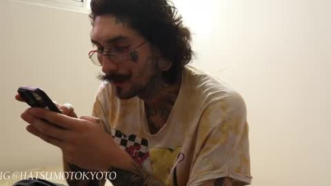 Snapshot of hatsumotokyoto chatting on 8, 3, 2025 More content   2   online show from 8, 3, 2025