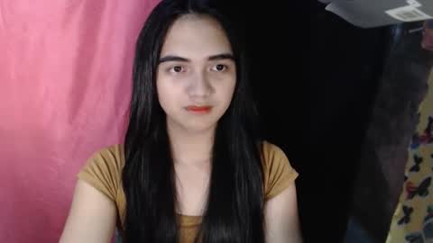 Snapshot of hawadiha chatting on 18, 4, 2026 LIX online show from 18, 4, 2026