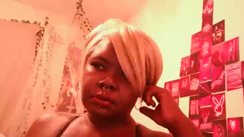 Snapshot of hawtchoc37 chatting on 7, 10, 2025 hawtchoc37 online show from 7, 10, 2025