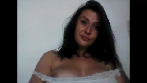 Snapshot of hayley_londonbucharest chatting on 12, 1, 2026 hayley_londonbucharest online show from 12, 1, 2026