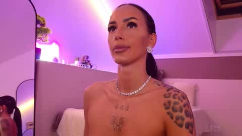 Snapshot of hayleybabe4 chatting on 7, 2, 2026 Hayley online show from 7, 2, 2026