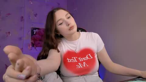 Hazel online show from 14, 4, 2026