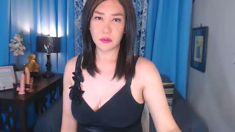 hazelannenatividad3 online show from 21, 10, 2025
