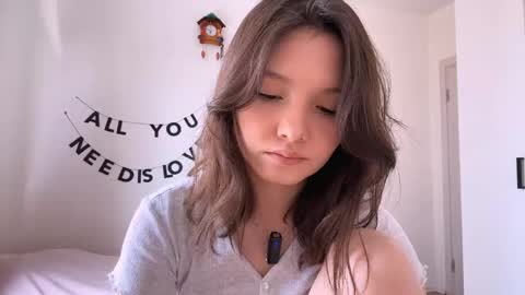 Snapshot of hazelhartshorn chatting on 2, 5, 2026 Kira online show from 2, 5, 2026