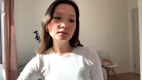Snapshot of hazelhartshorn chatting on 23, 5, 2026 Kira online show from 23, 5, 2026