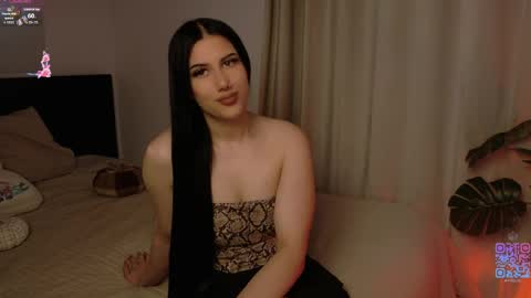 Snapshot of hazelhayess chatting on 8, 5, 2026 hazelhayess online show from 8, 5, 2026
