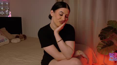 Snapshot of hazelhayess chatting on 16, 5, 2026 hazelhayess online show from 16, 5, 2026