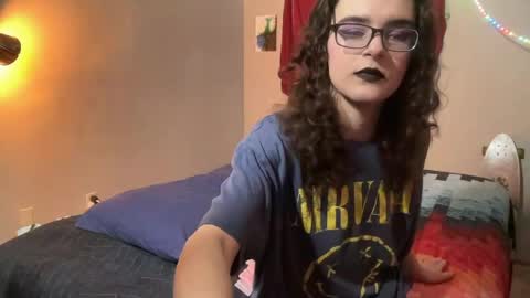 Snapshot of hazelpeppermint chatting on 28, 5, 2026 Hazel online show from 28, 5, 2026