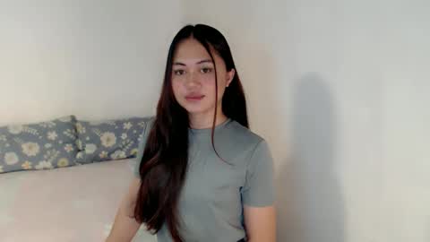 Snapshot of heart_of_asia chatting on 25, 4, 2026 Yoshin online show from 25, 4, 2026