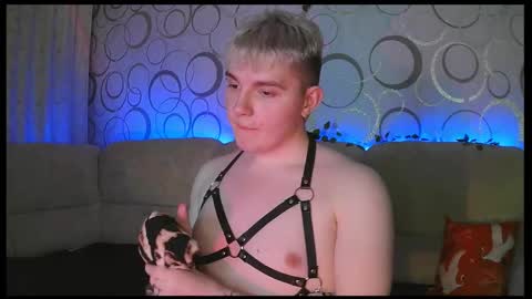 Snapshot of heatctrl chatting on 24, 2, 2026 Justin online show from 24, 2, 2026