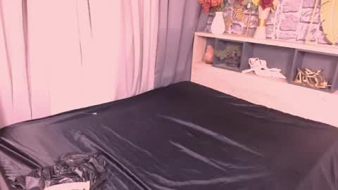 Snapshot of heather_winter chatting on 20, 5, 2026 HEATHER online show from 20, 5, 2026