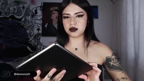 HEATHER DEMONZX   Please help me to reach 100 thumbs up online show from 2, 2, 2025