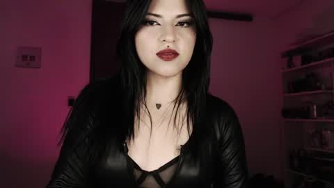 Snapshot of heatherdemonzx_ chatting on 21, 6, 2026 HEATHER DEMONZX Please help me to reach 100 thumbs up online show from 21, 6, 2026