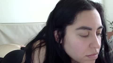 Snapshot of heatwavee chatting on 16, 12, 2024 heatwavee online show from 16, 12, 2024