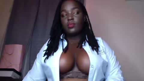 Snapshot of heaven_122 chatting on 11, 3, 2026 Angel online show from 11, 3, 2026