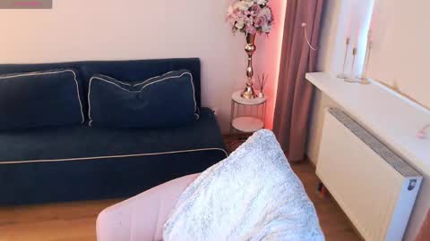 Heaven girl online show from 23, 4, 2026