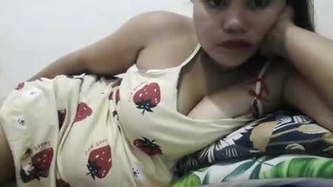 heavenlyeyes69 online show from 16, 2, 2026