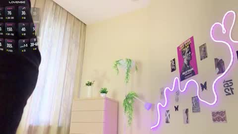 heavenmoth online show from 17, 2, 2026