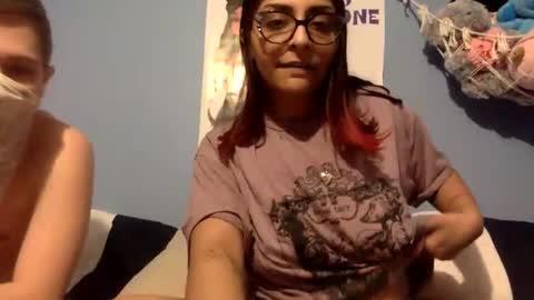 Snapshot of heavensbunny chatting on 9, 2, 2025 heaven the muslim slut online show from 9, 2, 2025
